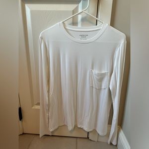 American Eagle long sleeve shirt